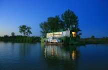 Exploration du Danube à bord du bateau LE MARTIN PECHEUR